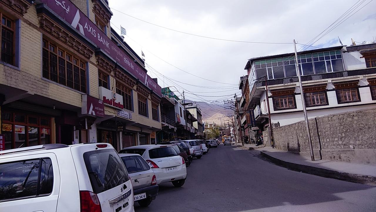 TSASKAN hotel Leh Buitenkant foto